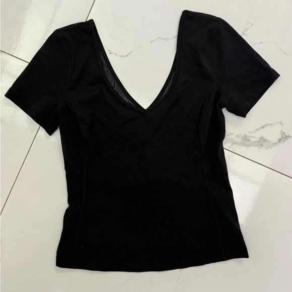 Lululemon Athletica Black Top Size 6 - Picture 5 of 5